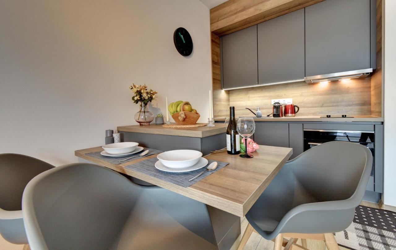 Apartman Lipno - Dve Zatoky Frymburk Exterior foto